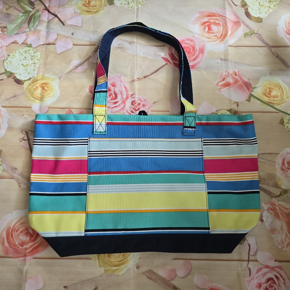 NWOT Thirty-one Patio Pop Beach Bag